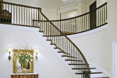 Turtle-Lake-51-Foyer-Staricase